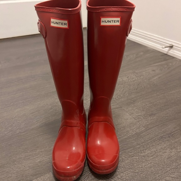Hunter Shoes - Classic Red Hunter boots